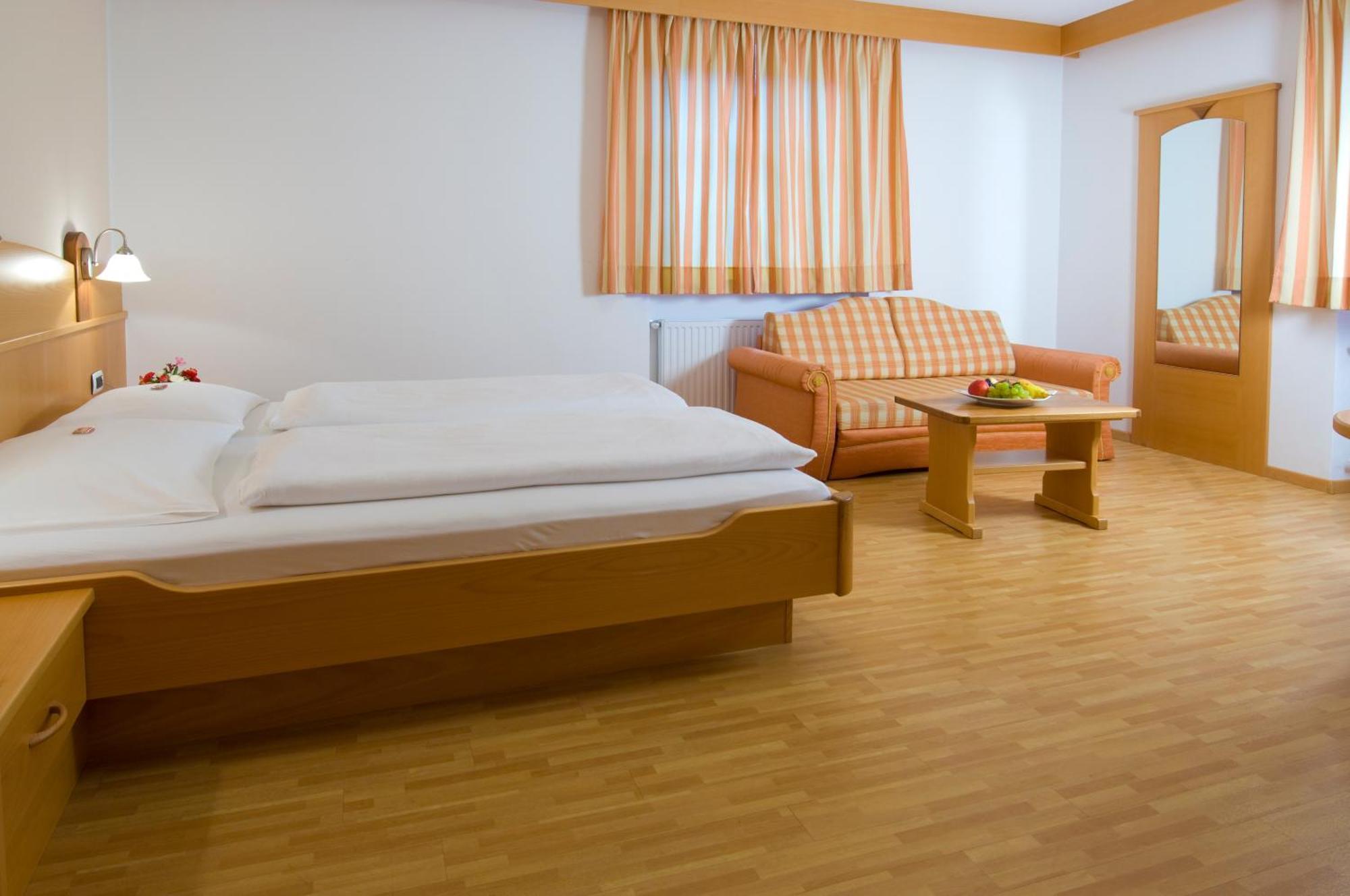Hotel Loewenwirt Чермес Екстер'єр фото